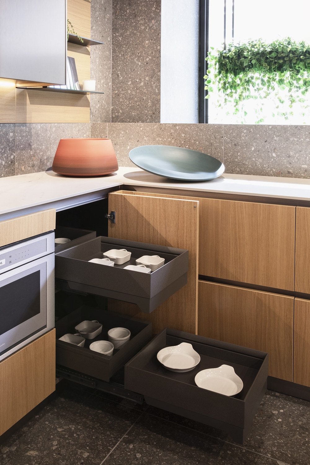 Kitchen Accessories for MandiCasa's Modern Designs