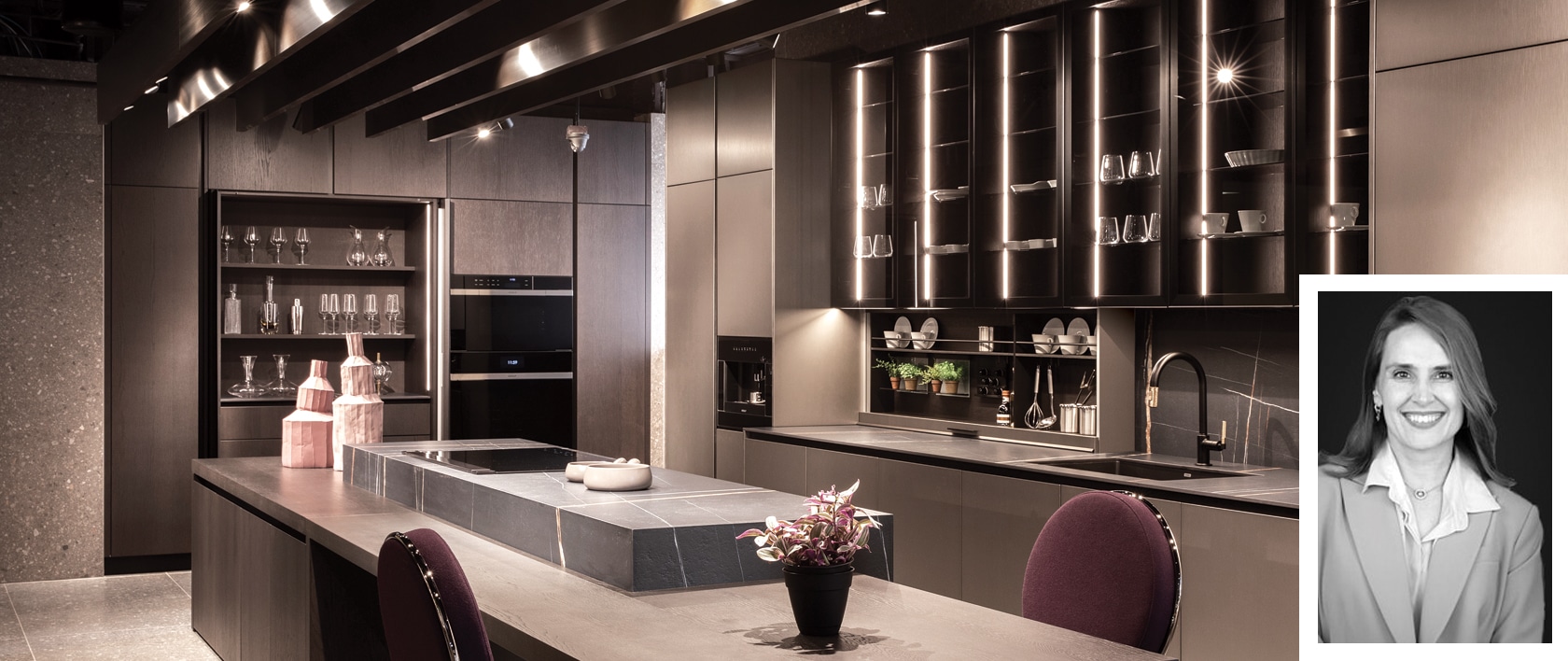 Luxury kitchen design at MandiCasa NY showroom